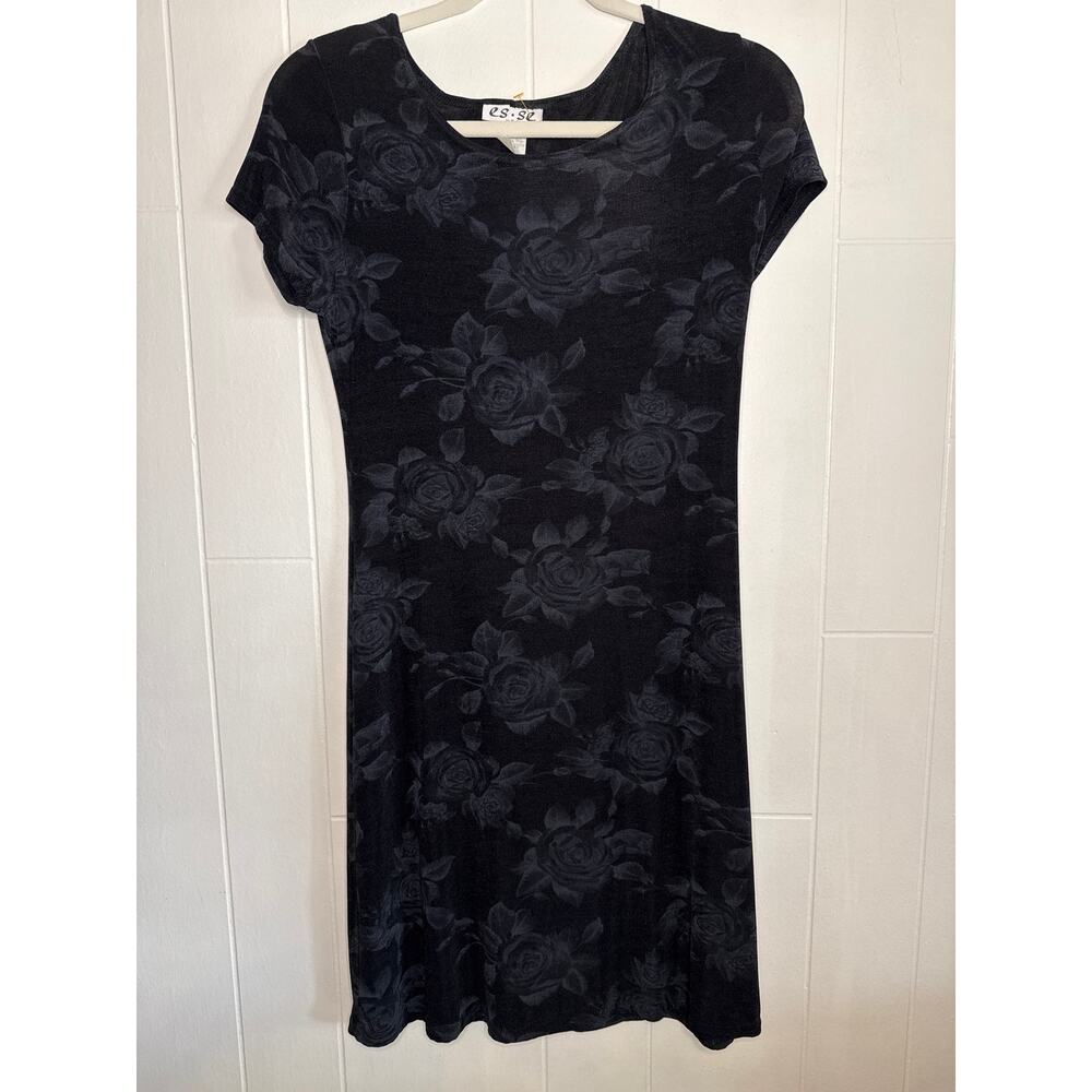 Vintage slinky dress with rose print size small Y2K